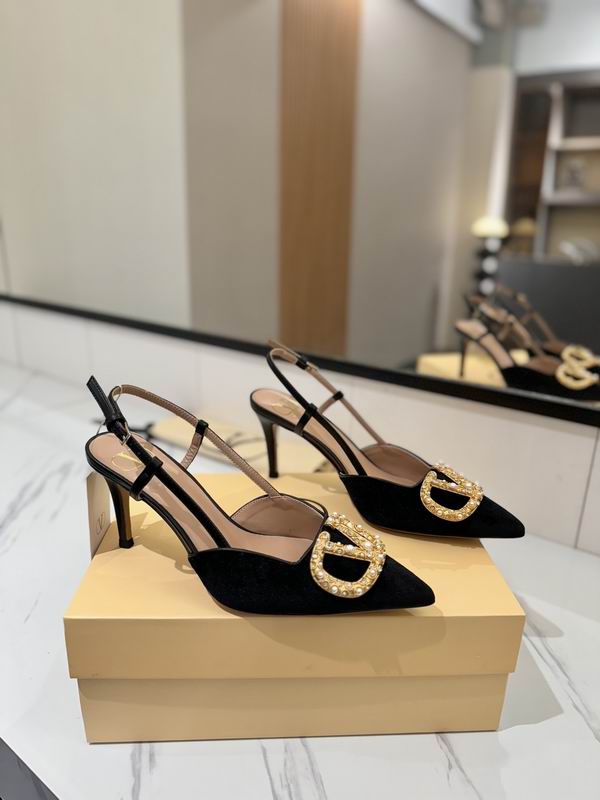 2025 Valentino �߸�Ь 0818