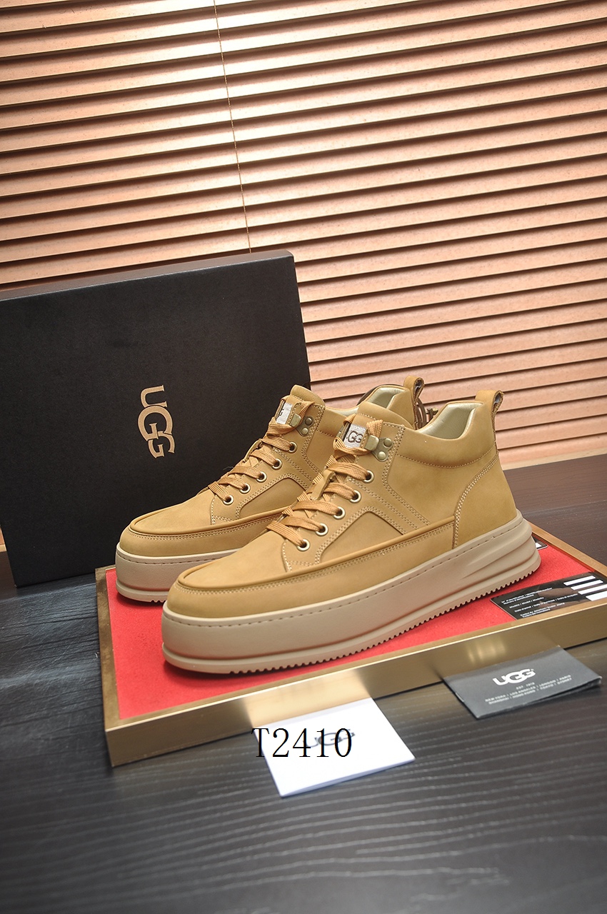 UGG Low Cut 1025