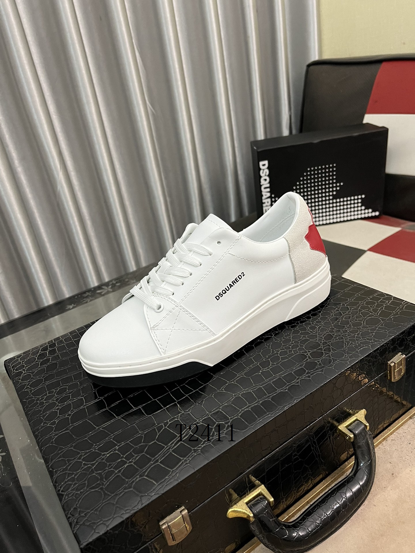 DSQ sz38-46 h1124