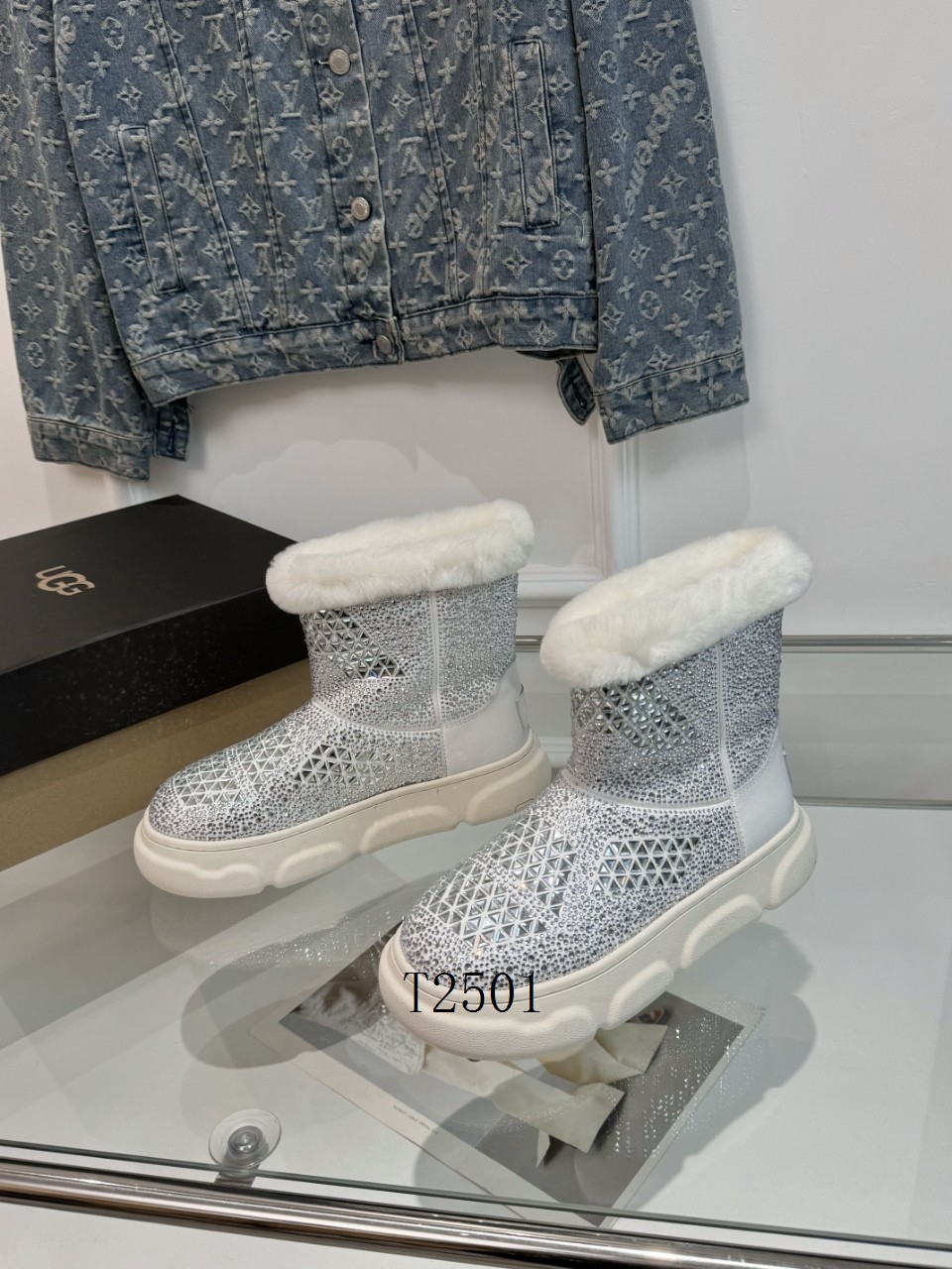 UGG sz35-40 h0102