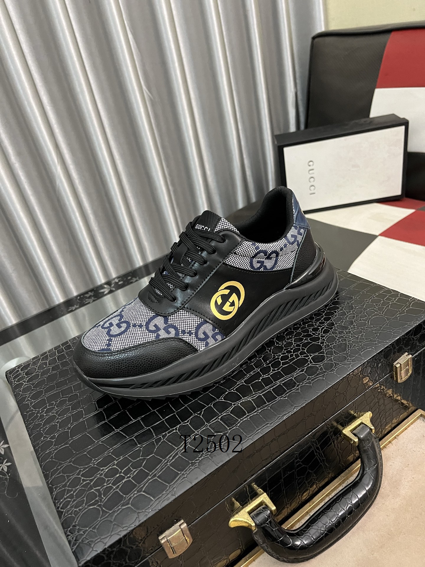 Gucci sz38-44 h0202