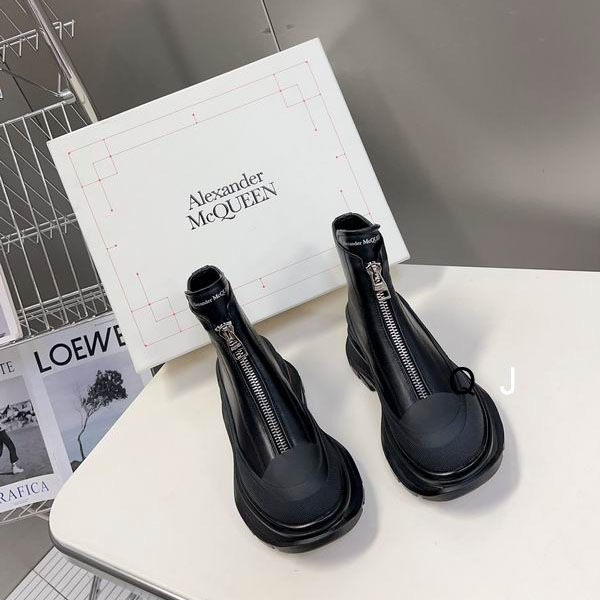 Alexander Mcqueen colour sz35-40 XJ0403