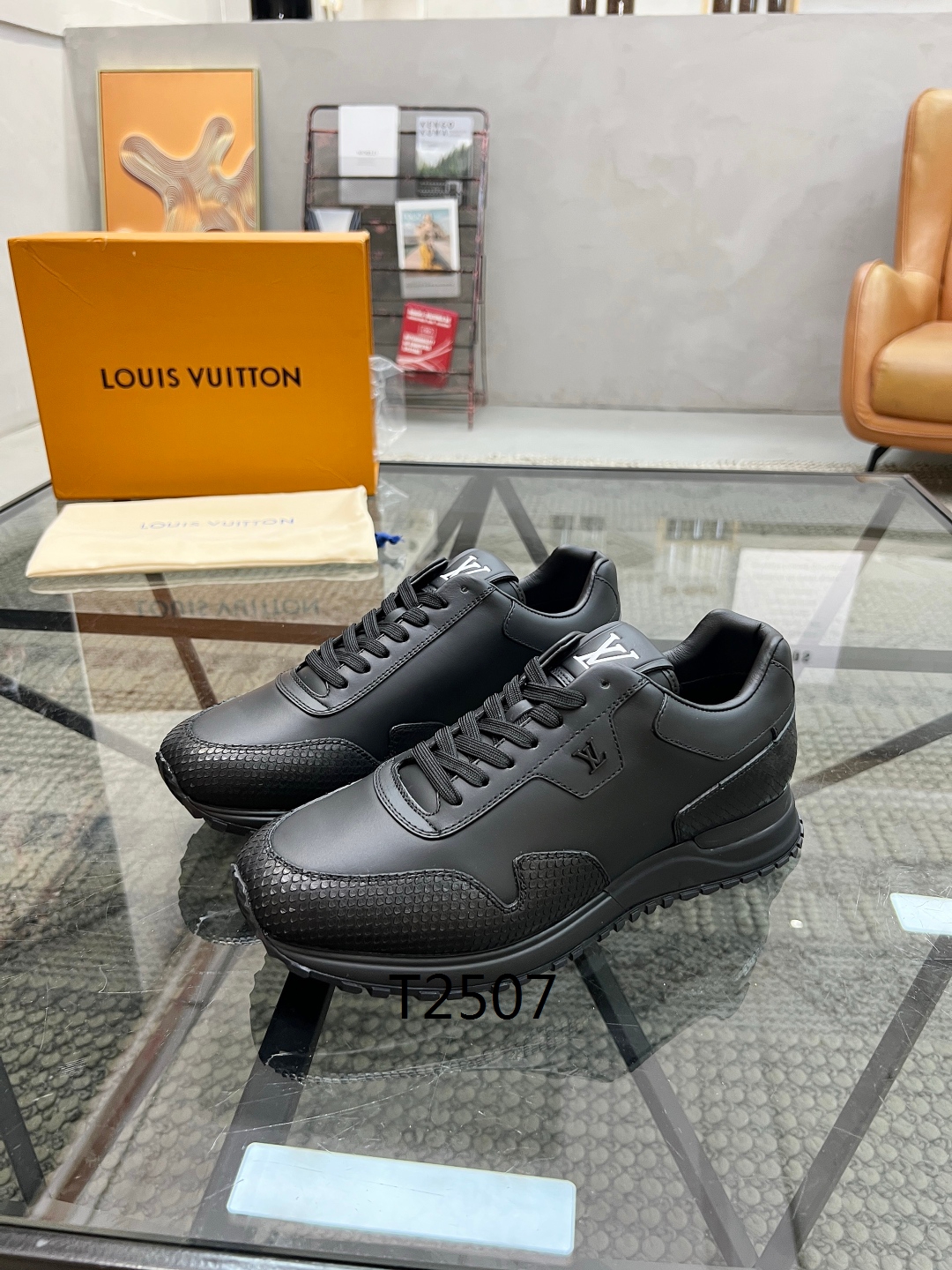 LV shoes 38-46 h0704