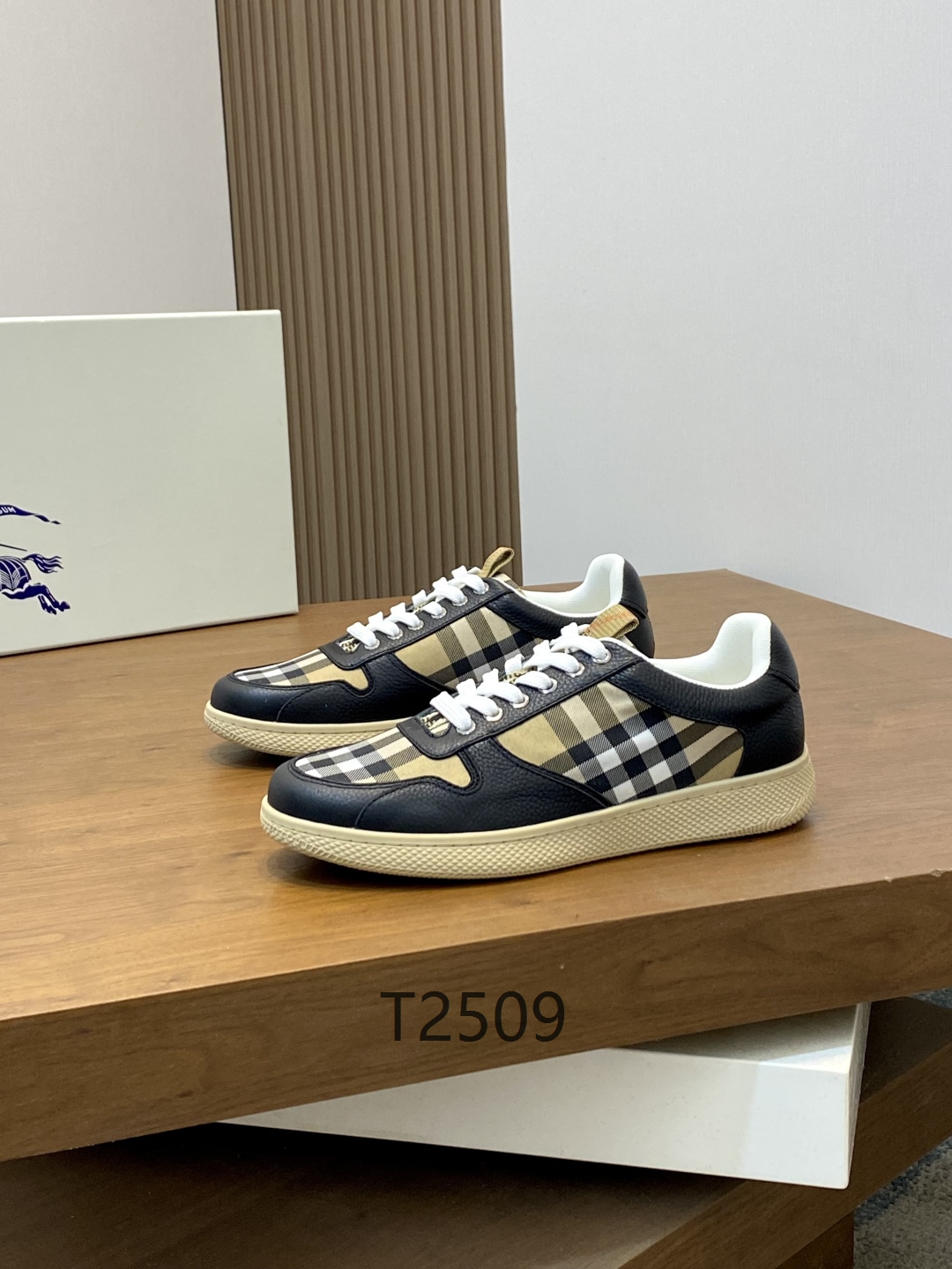 BURBERRY shoes 38-46 h1201