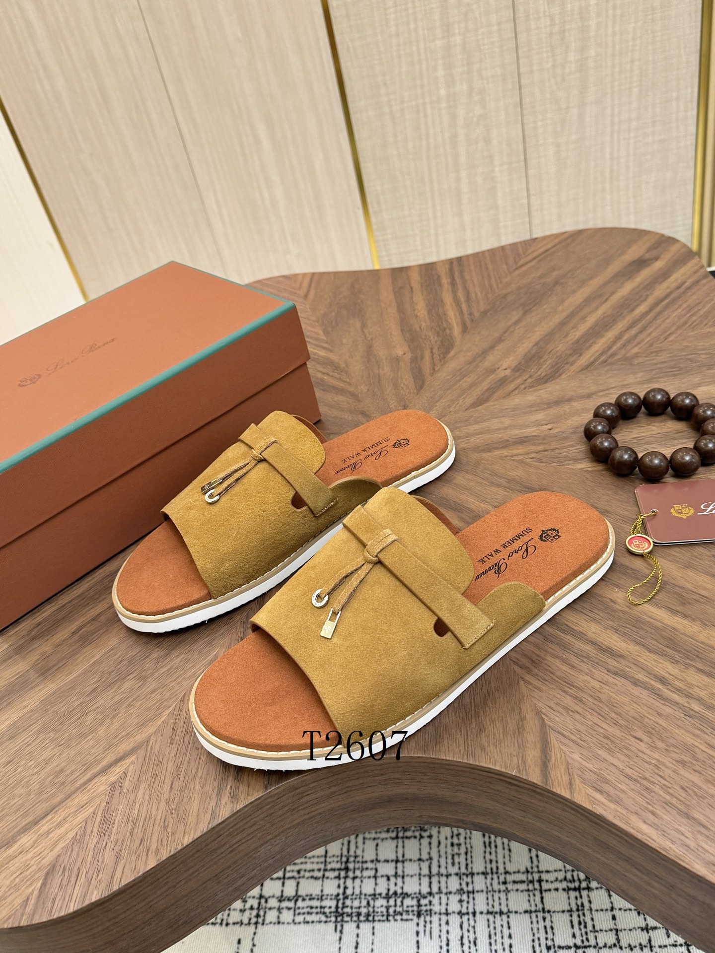 Loro Piana ����Ь 0804