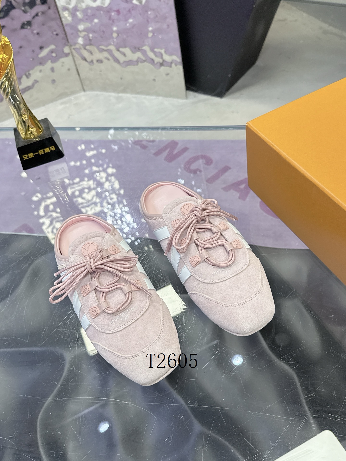 LV sz35-41  h0503