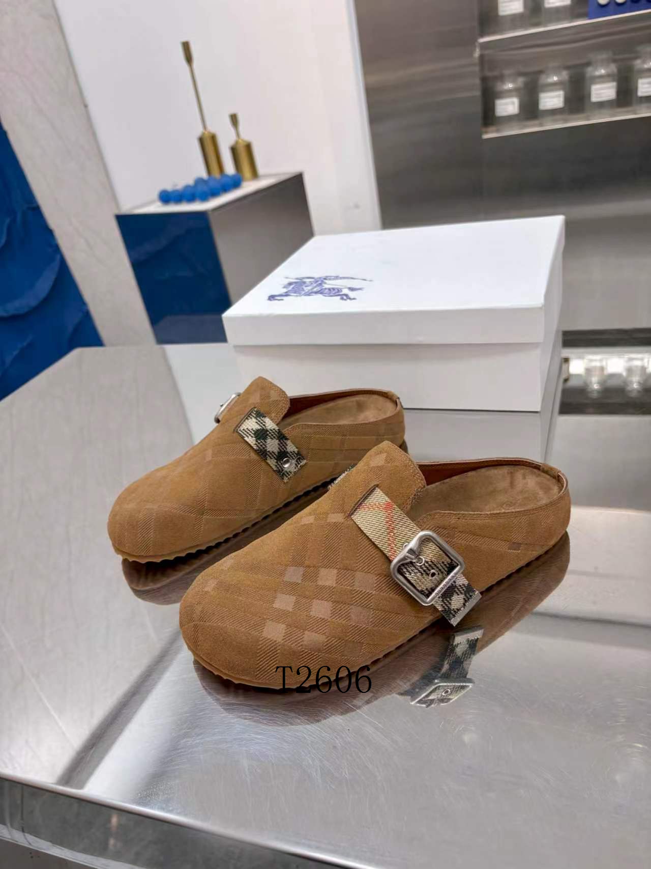 Burberry sz38-45 h0601
