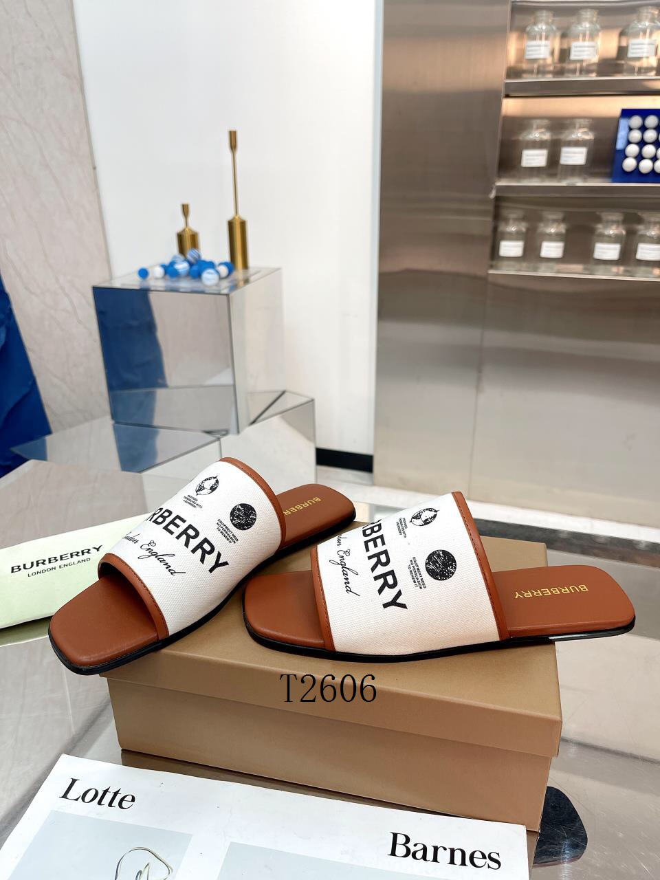 Burberry sz35-41  h0604