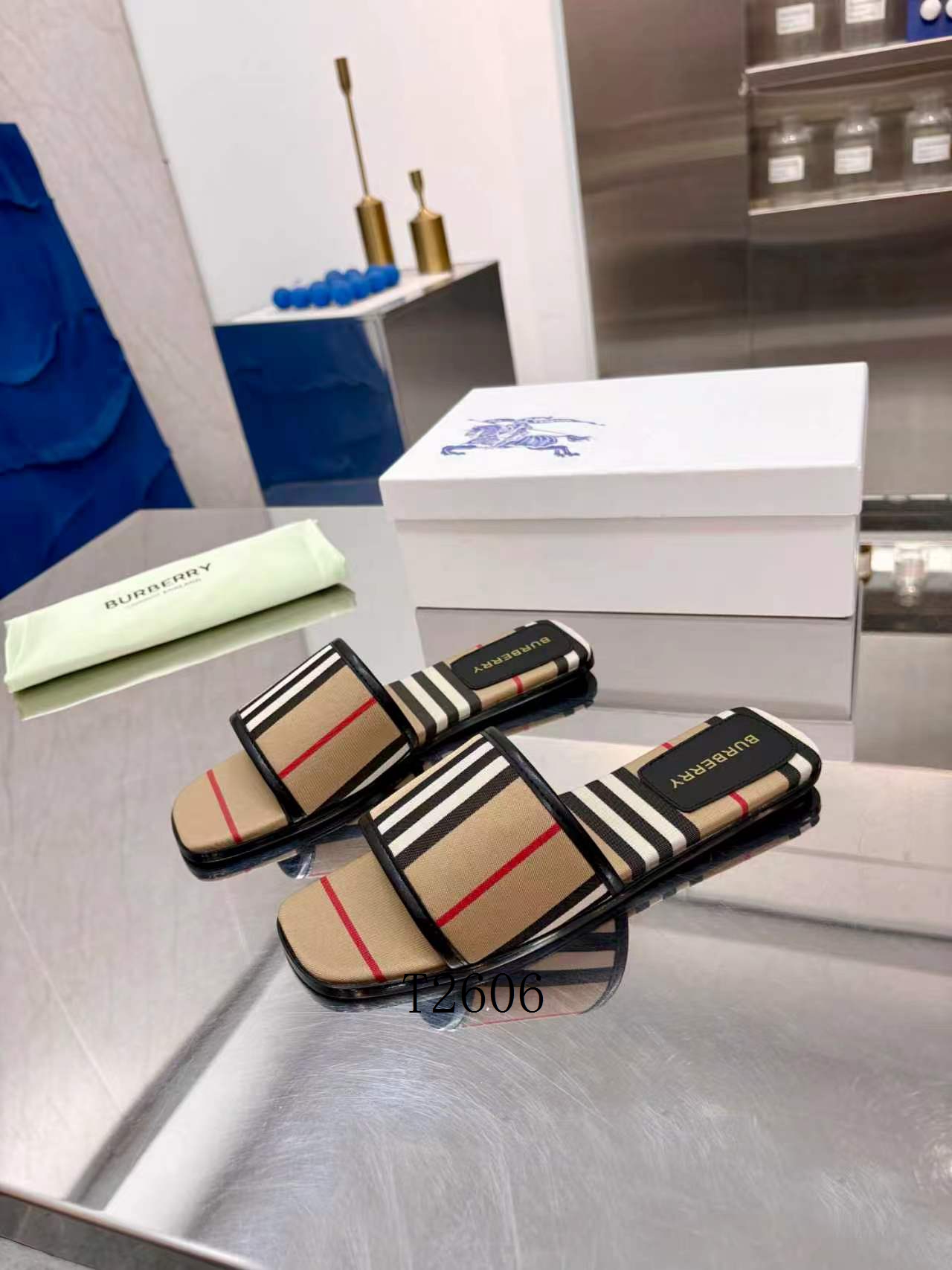 Burberry sz35-41 h0605