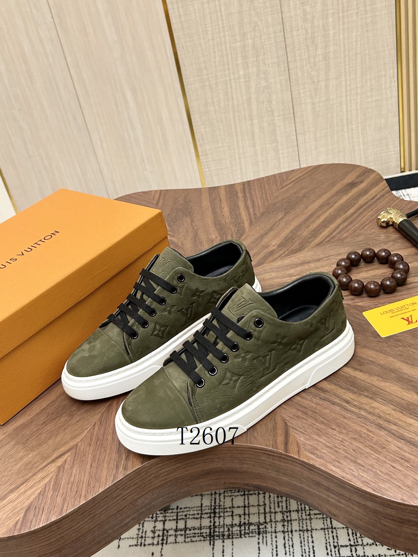 LV sz38-45 h0704