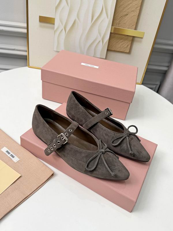 MiuMiu 35-40 mns0801