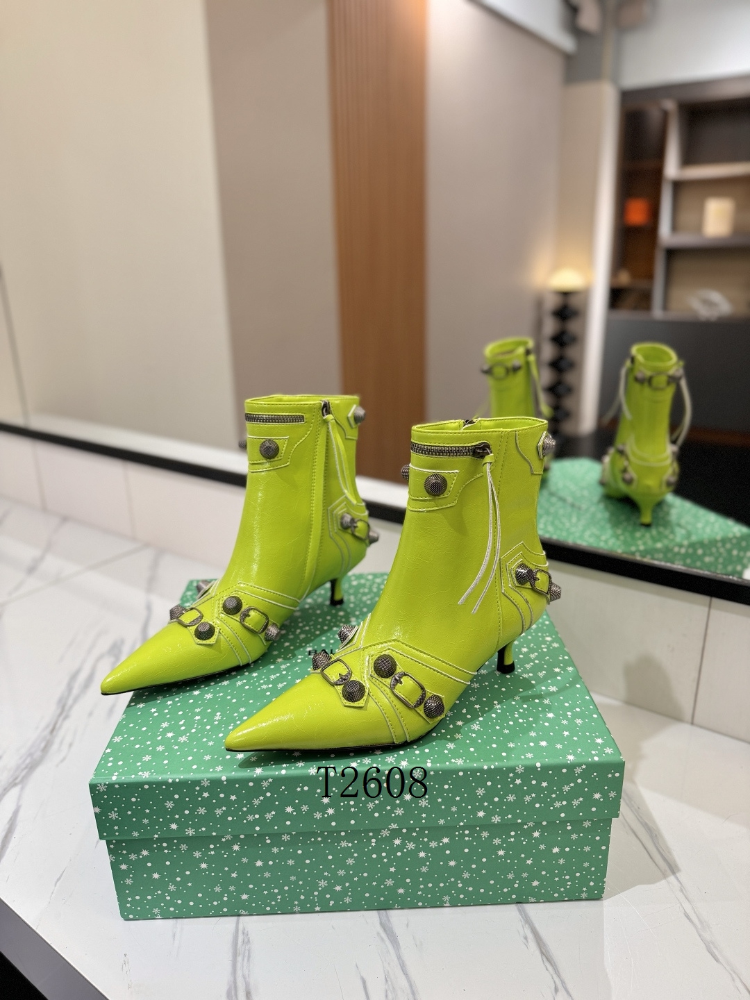 Balenciaga sz35-40 h0801