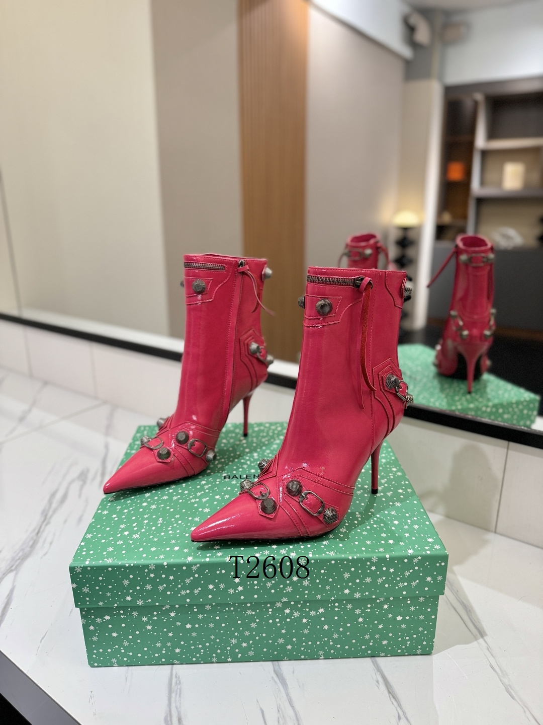 Balenciaga sz35-40 h0802
