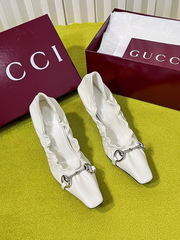 Gucci sz35-42 7.5cm mns0933