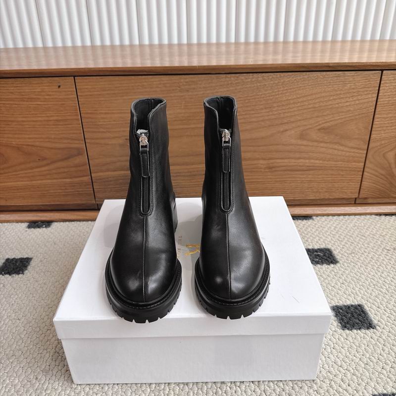 The row sz35-40 mns0903