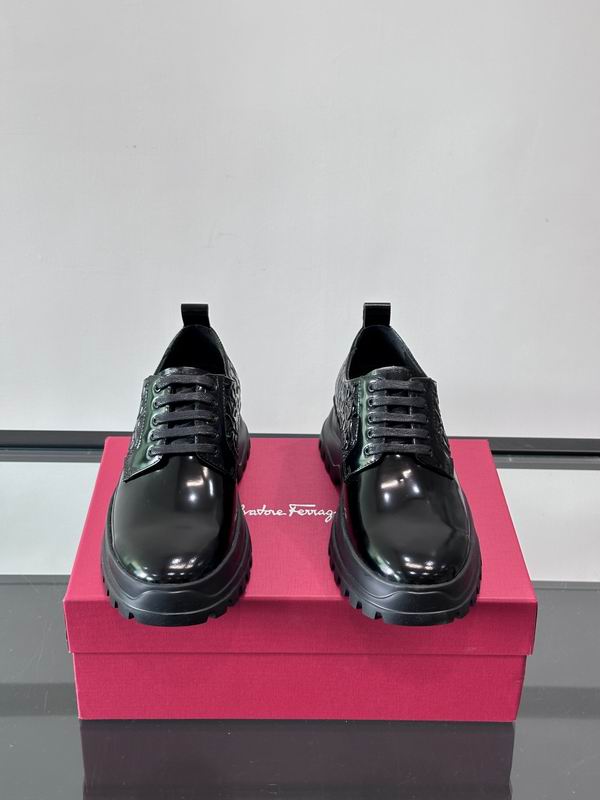 Ferragamo sz39-44 mns0913