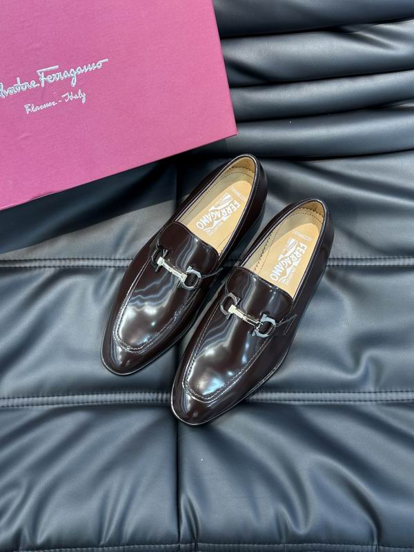 Ferragamo sz38-44 mns0918