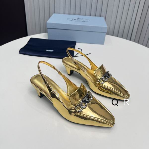 Prada �߸�Ь Ts